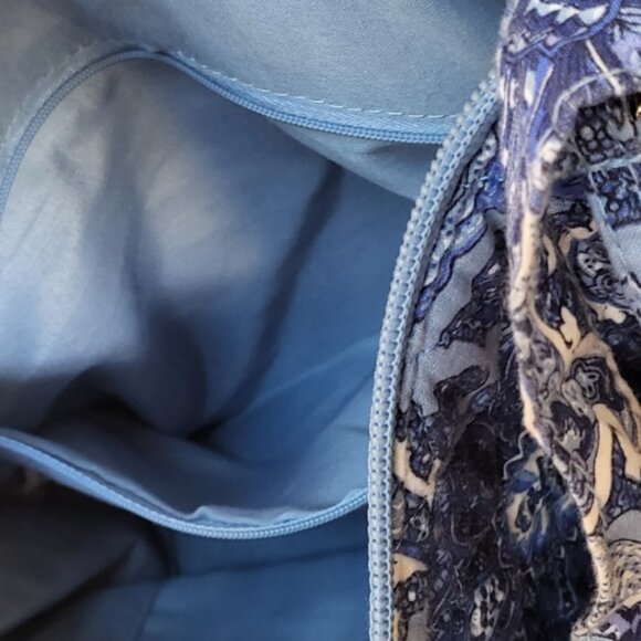 Waverly Crossbody Shoulder Bag in Floral Blue Print - Picture 7 of 15